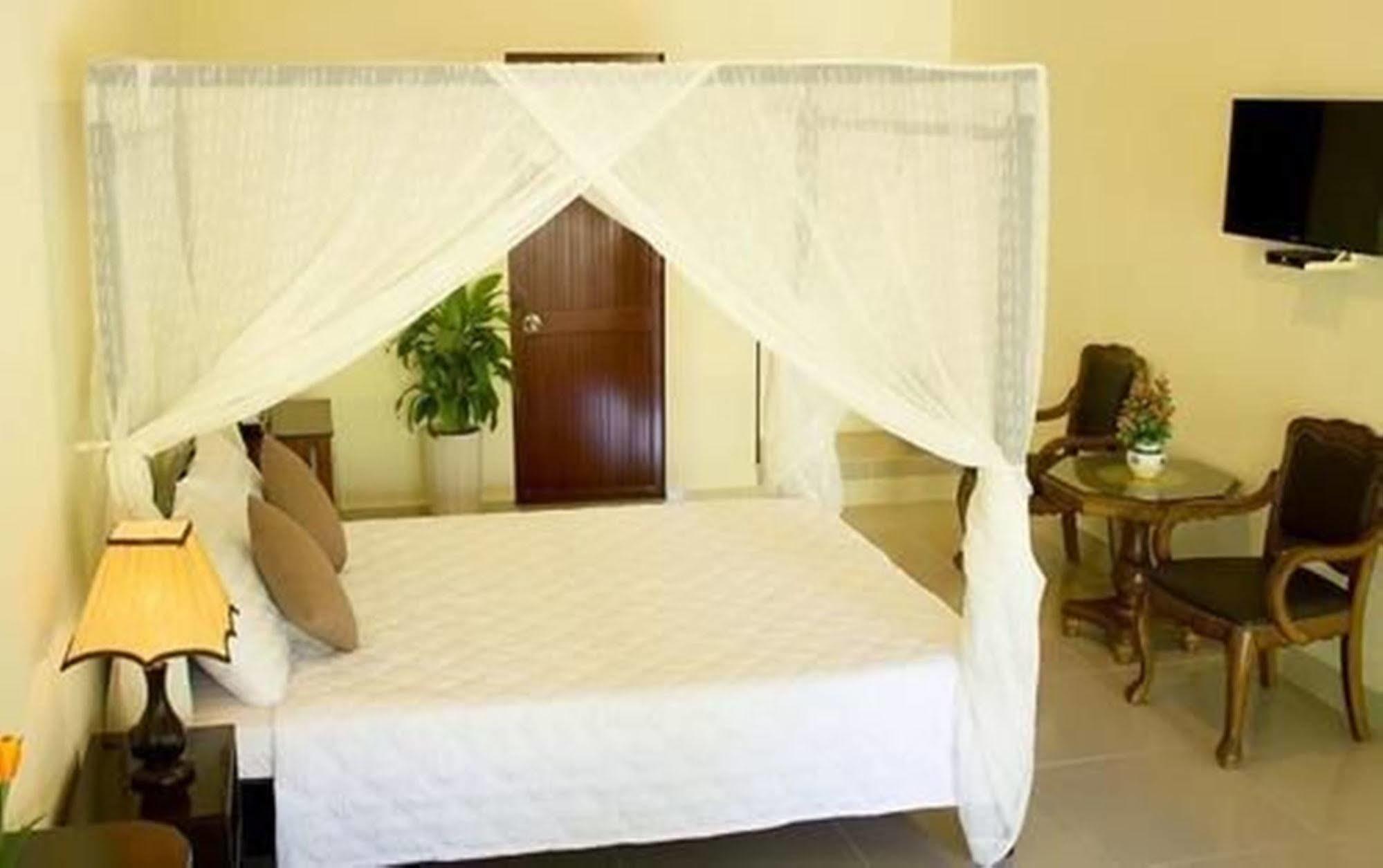 Huong Toan Resort Дуонг-Донг Экстерьер фото