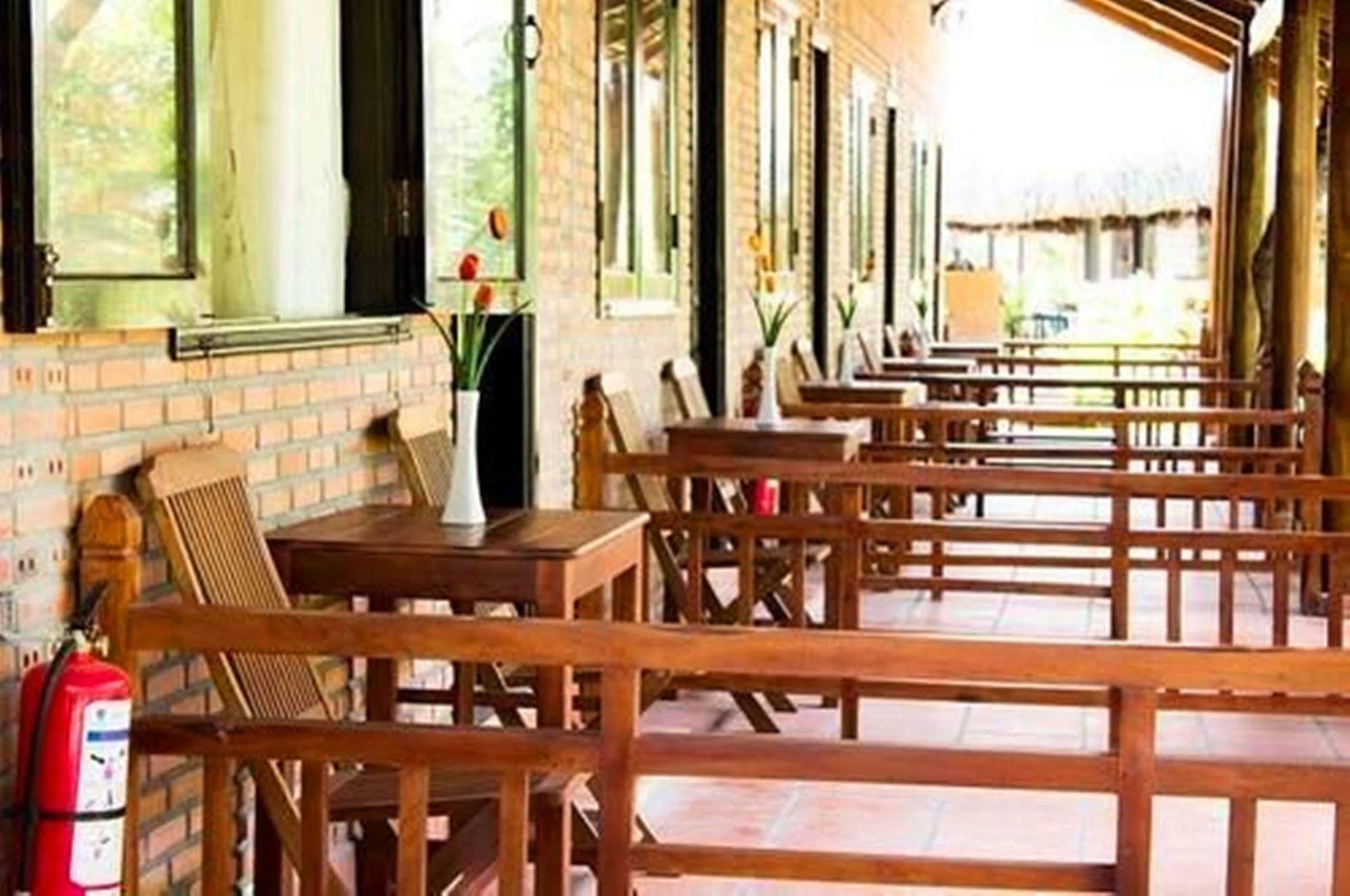 Huong Toan Resort Дуонг-Донг Экстерьер фото