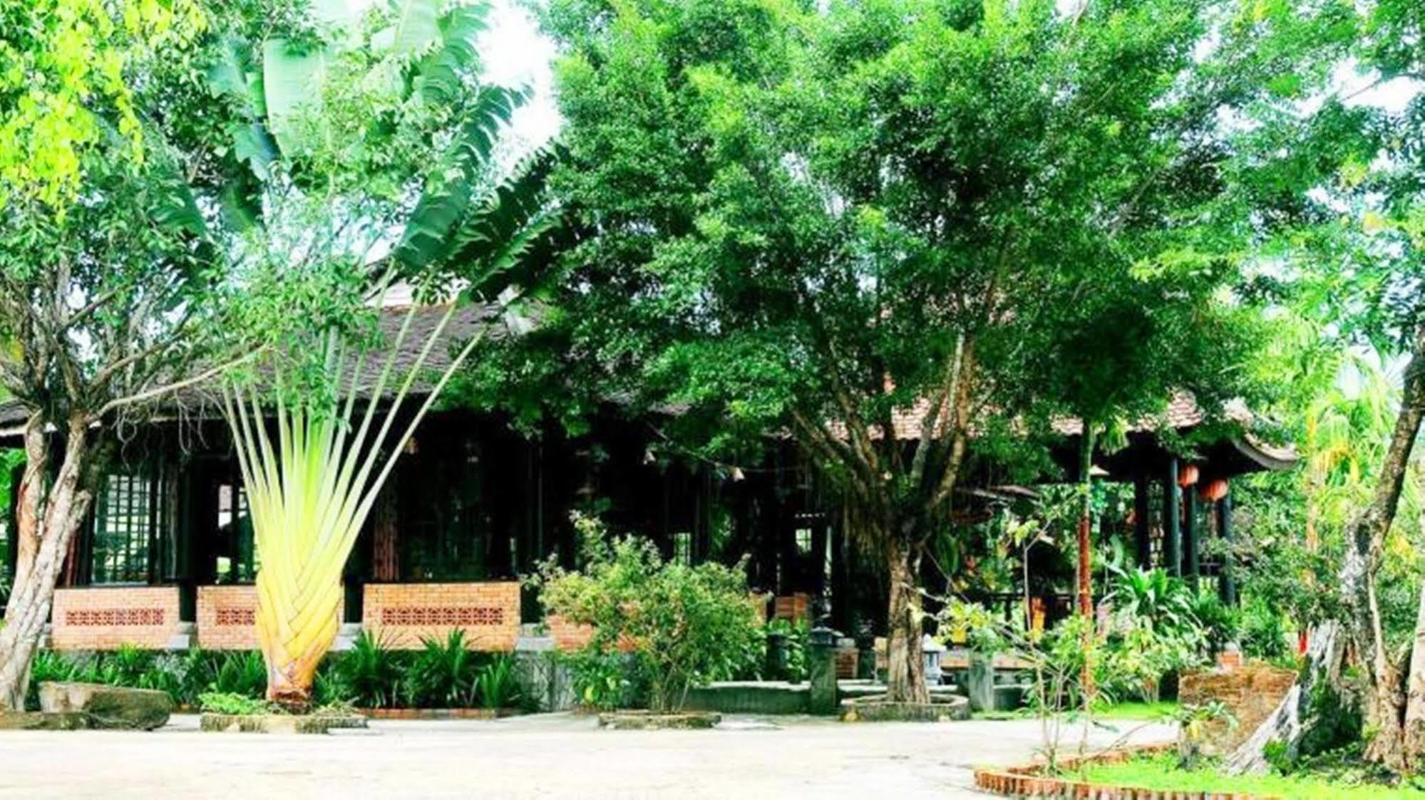 Huong Toan Resort Дуонг-Донг Экстерьер фото
